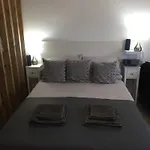 Puerto Banus Apartment Near Beachfront, Big Sunny Terrace, Pool, Tennis Court, Parking & Movies Projector